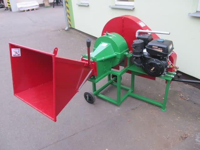 Drtič větví Bystroň - Pirana benzinový motor (do průměru 65 mm)